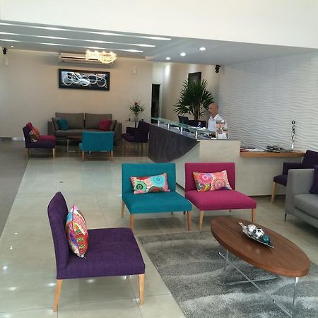 Columbia Palace Hotel Буенос Айрес Екстериор снимка