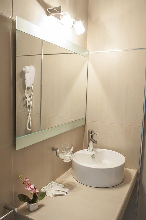 Columbia Palace Hotel Буенос Айрес Екстериор снимка