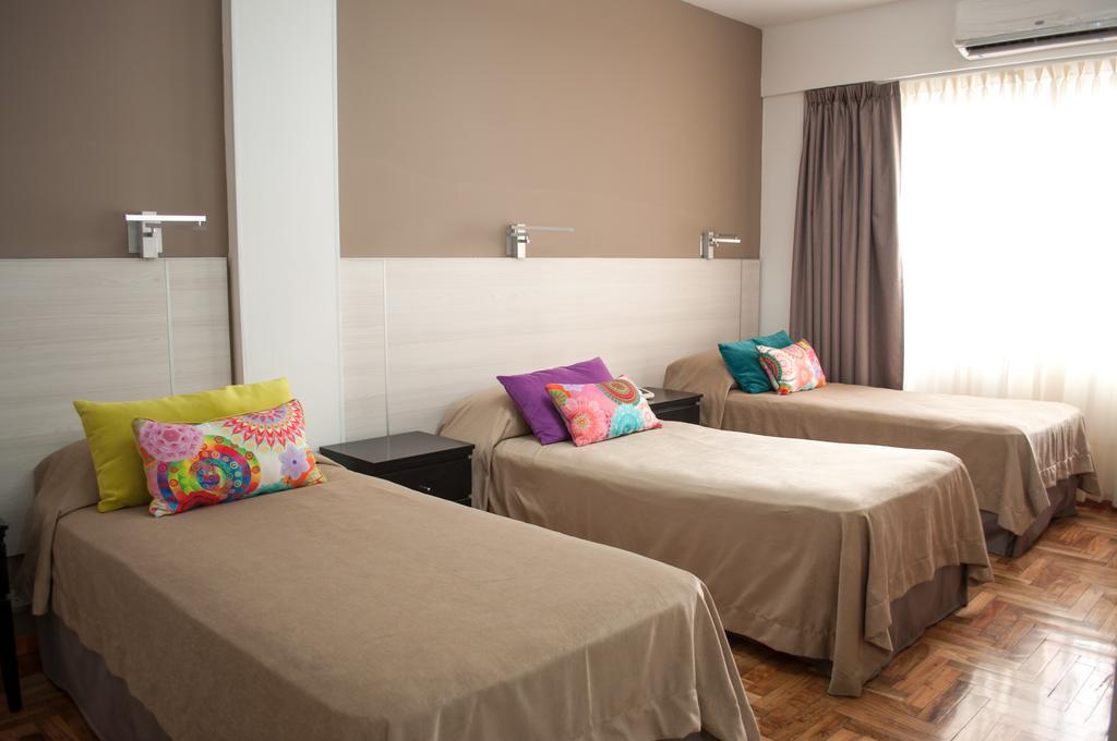 Columbia Palace Hotel Буенос Айрес Стая снимка